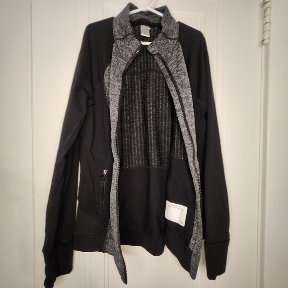 ATHLETA GIRL DREAM TEAM WARM UP ACTIVEWEAR JACKET FULL ZIP sz 12 Black grey EUC - Picture 9 of 11